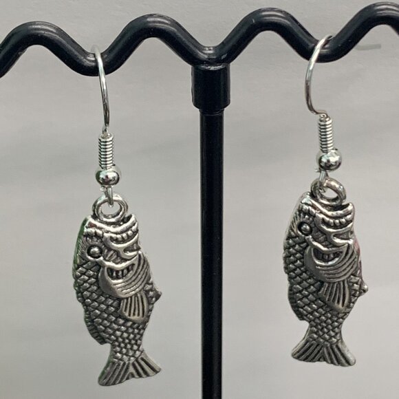 Fish Earring, Fishing Earring, Silly Animal Earring, Gift Idea, Fish Charm - Picture 9 of 9